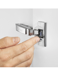 Tapa cazoleta niquelada... 2